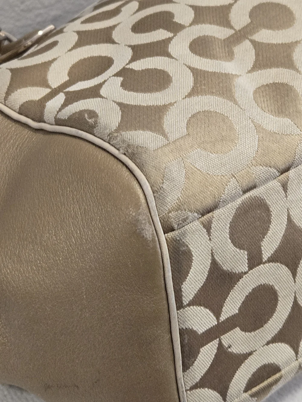 Coach shoulder tote